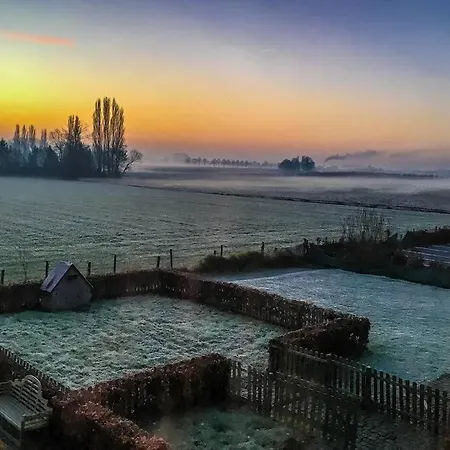 Semesterbostad Gastenhuis Prachtige Historische Vierkant Hoeve *