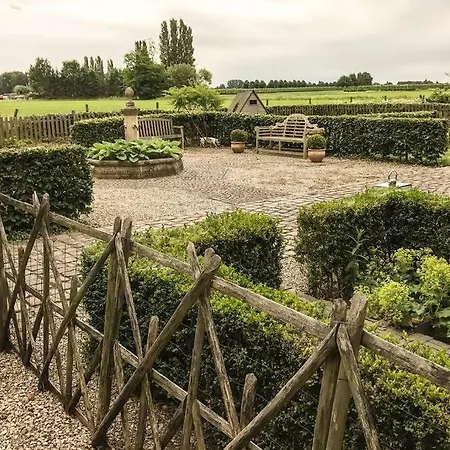 Semesterbostad Gastenhuis Prachtige Historische Vierkant Hoeve *